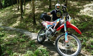 Randonnée enduro à Kamala